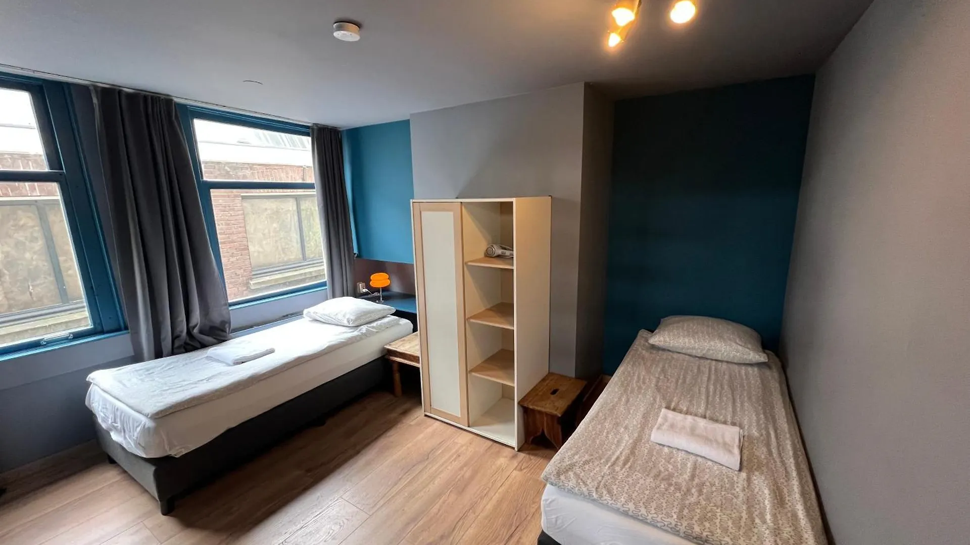 Nes B&B Amsterdam Bed & Breakfast