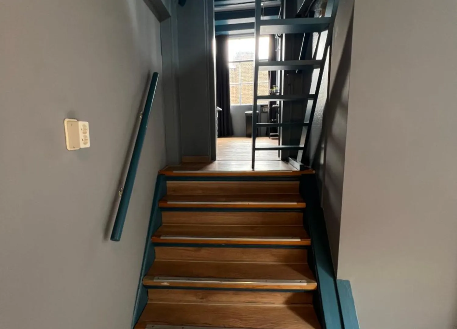 Bed and breakfast Nes B&B Ámsterdam